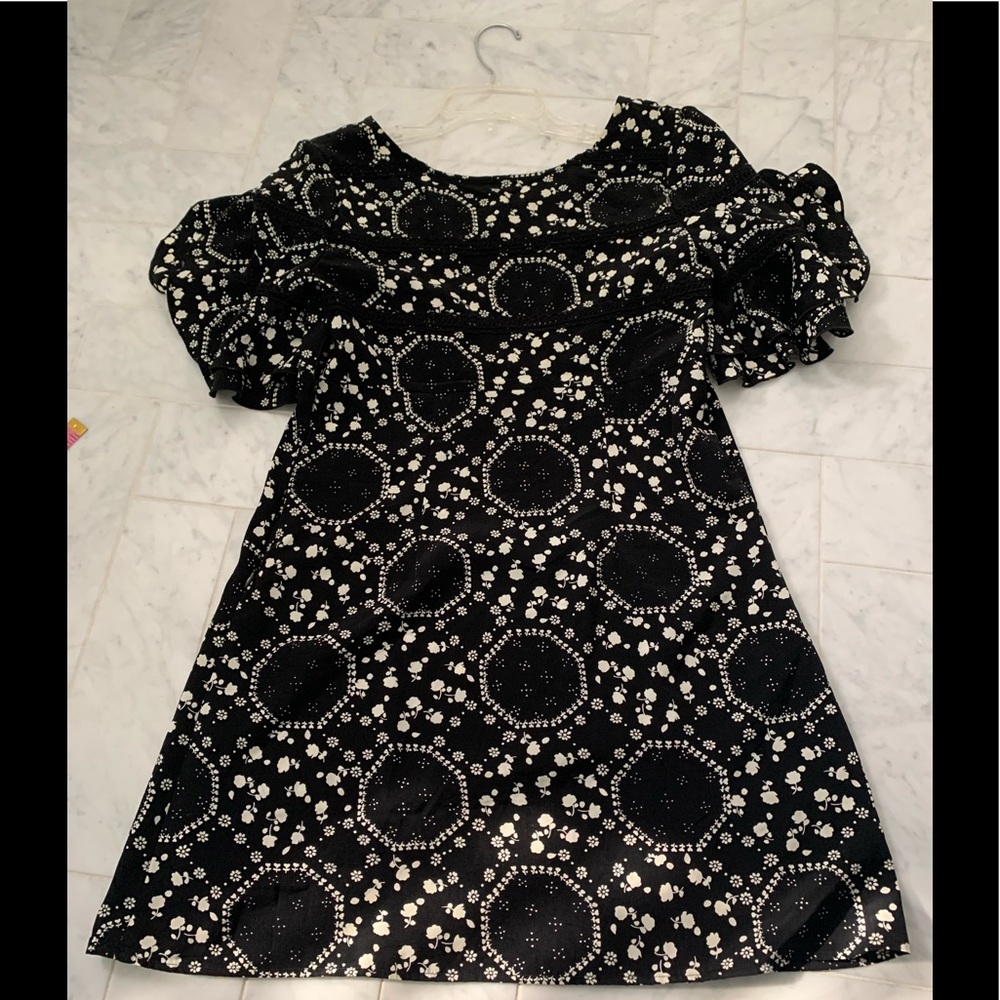 FREE PEOPLE 🖤🤍 baby doll dress 🖤🤍 sz4  EUC‼️‼️